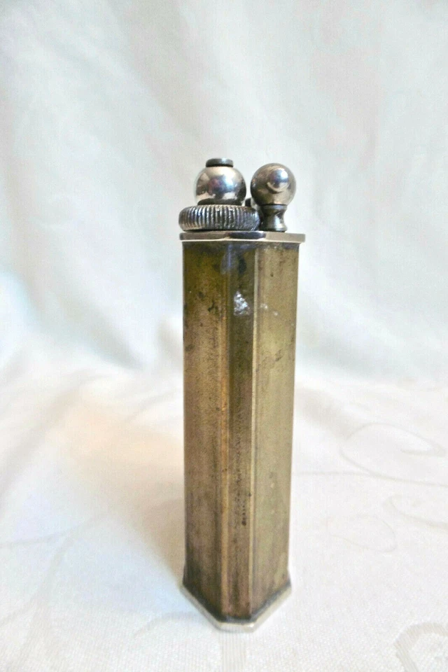 GRAND BRIQUET À ESSENCE ANCIEN "SYLVA" AVEC ESTAMPILLE "MINISTÈRE DES FINANCES" - Photo 2/4