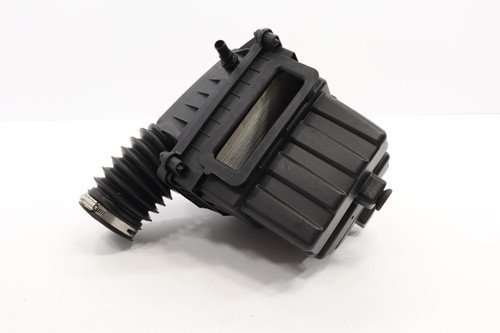 2017 - 2025 CHRYSLER PACIFICA AIR CLEANER FILTER HOUSING BOX OEM 68188641AA - Picture 7 of 11
