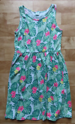 Mädchen Kleid Gr. 134 / 140 von Y.F.K.