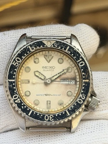 Rare Vintage SEIKO 6458-600B DIVER 150m White dial  Non Working Quartz VG/Ex