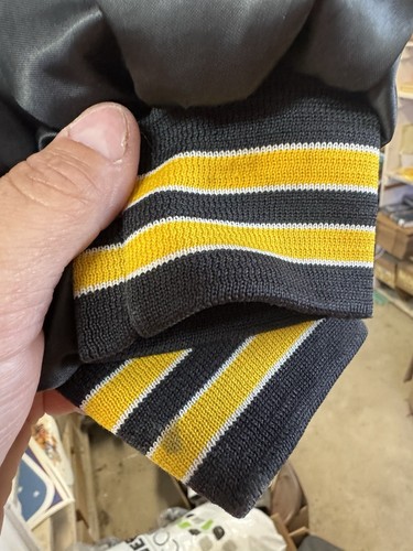 Chaqueta Bomber De Colección Iowa Hawkeyes Línea Tiza Satinado Talla M - Imagen 12 de 15