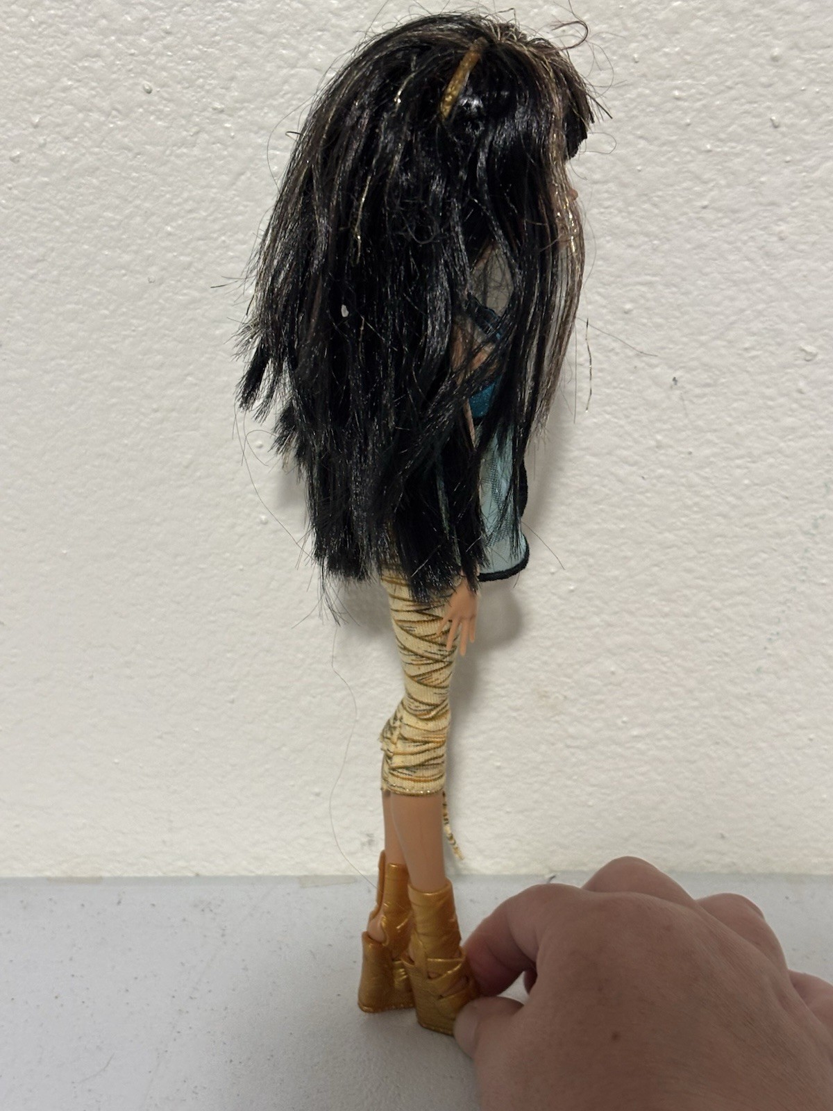 Picture 4 of 5