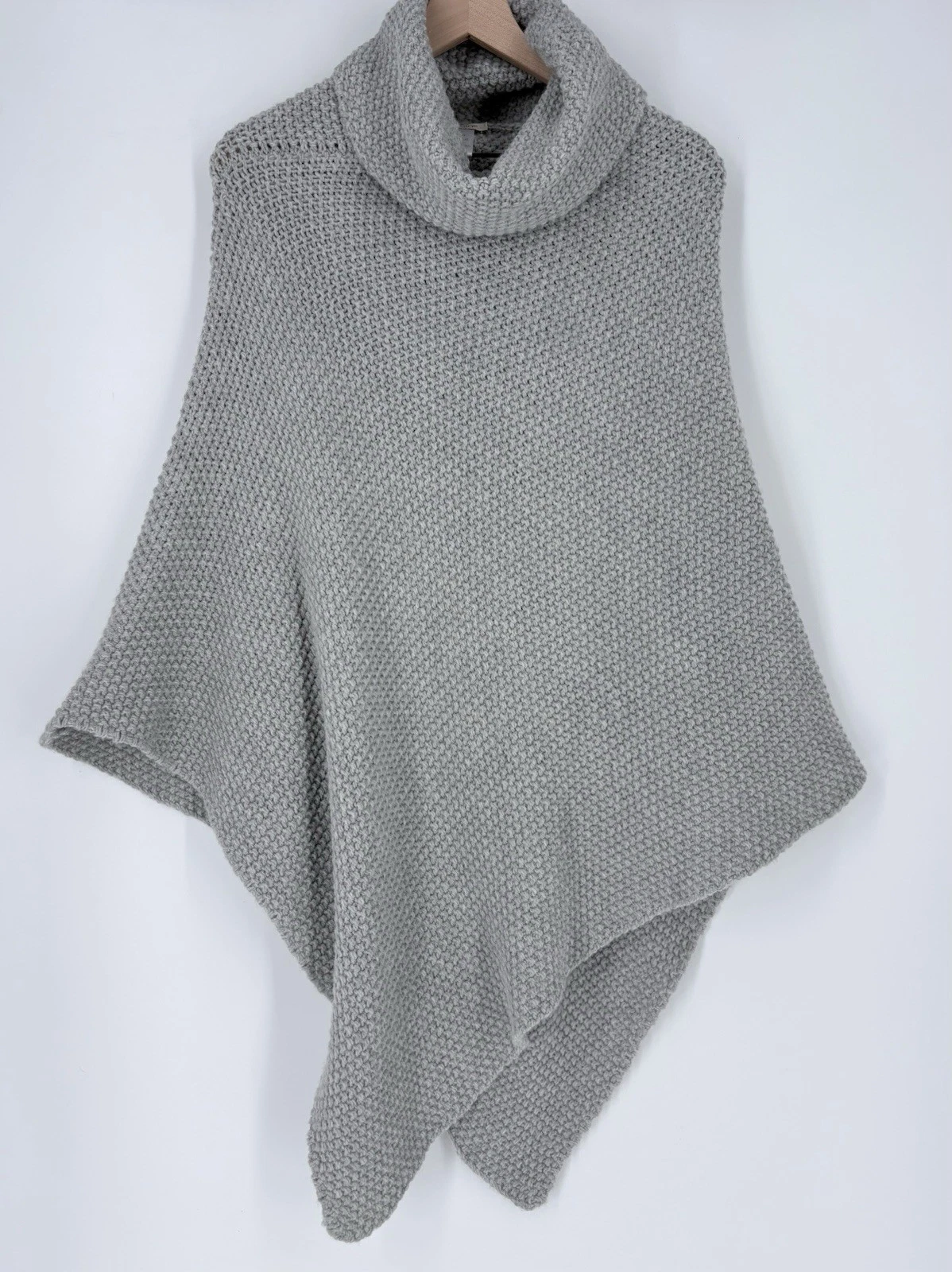 Cocogio Gray Italian Wool Blend Turtleneck Knit Poncho OS