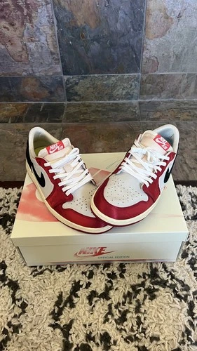 Pre-Owned Size 9.5 - Trophy Room x Air Jordan 1 Retro OG Low Rookie Card - Away