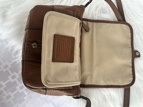 Coach Hadley Field Bag F31664 Crossbody English Tan Pebbled Leather - Picture 14 of 17