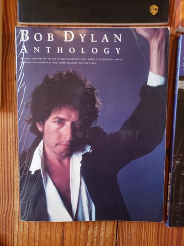 Rock Music Guitar Tab Book Lot Tablature Clapton Dylan Neil Young Assort Heavy - Picture 4 of 6