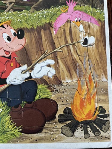 Vintage Walt Disney's Mickey Mouse 4510G Frame Tray Puzzle Whitman Marshmallows - Picture 6 of 7