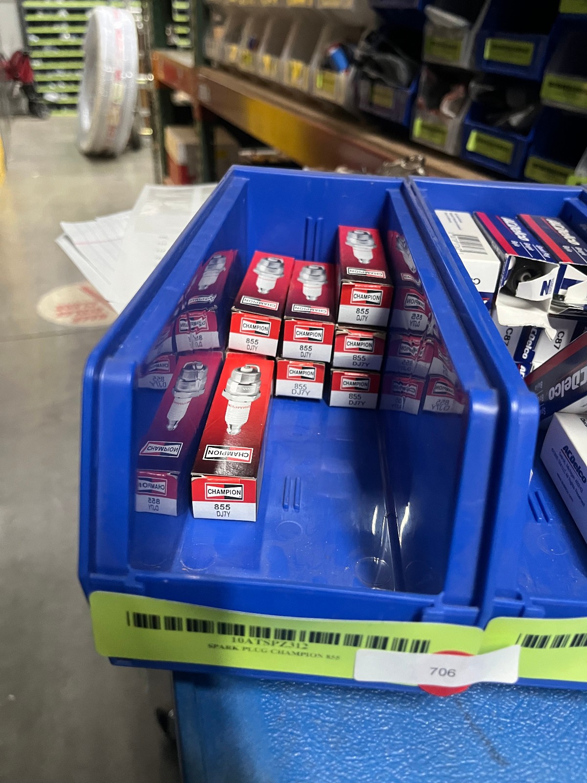 Part #: CHA 855 Champion Spark Plug 706