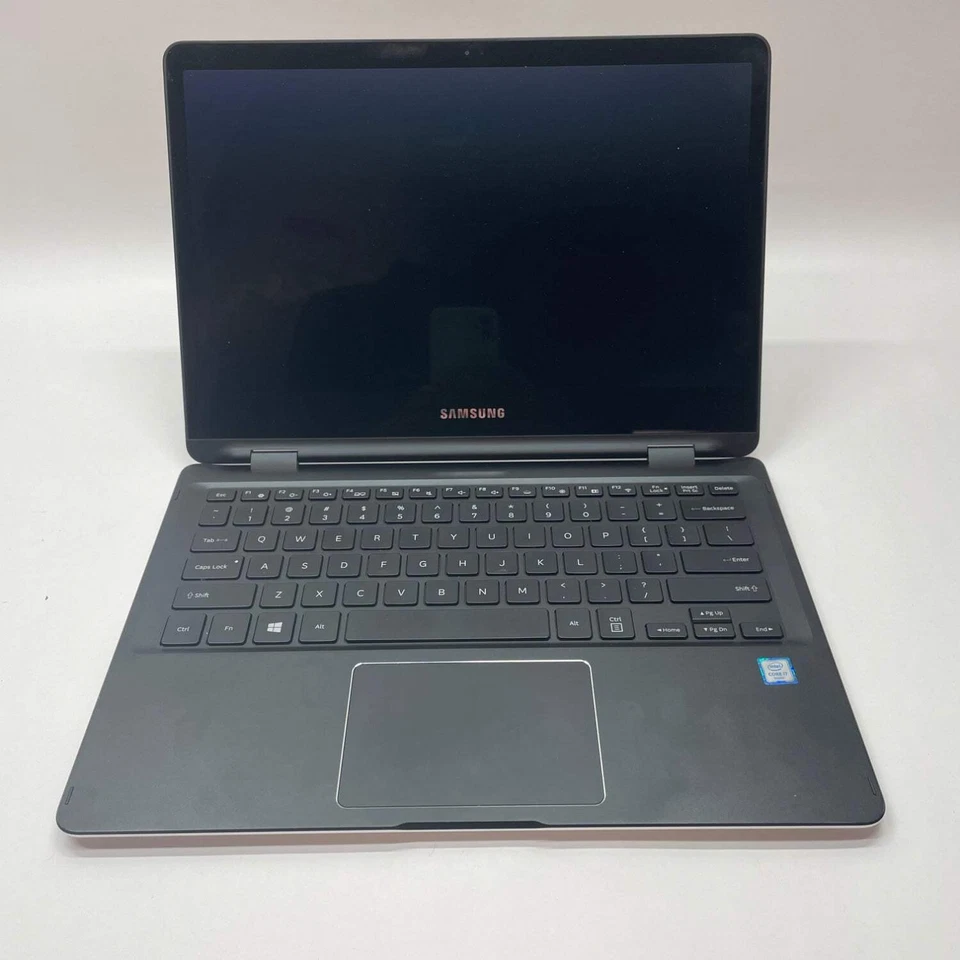 Portátil Samsung 9 Giros NP940X3L 13.3" i7-6500U 2.5GHz 8GB RAM 256GB SSD Foto 2 de 4