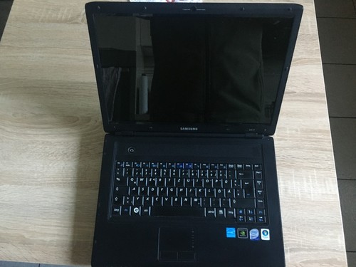 LAPTOP SAMSUNG - Bild 2 von 7