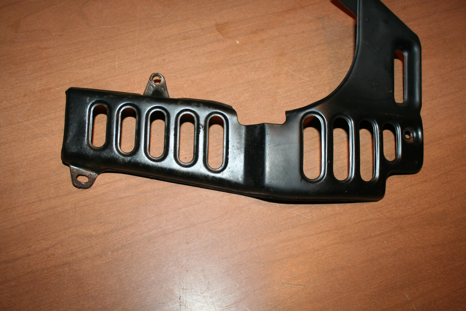 Picture 2 of 8