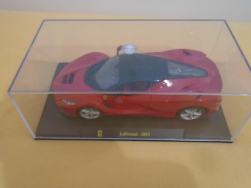 LA FERRARI 2013 1/24 con vetrina no Ferrari 246 gt f60 America f12 TDF 599 1/43 - Foto 3 di 7