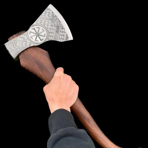 Ascia in acciaio fatta a mano "KOLOVRAT", ascia da caccia per esterni, incisa Tomahawk - Foto 6 di 6