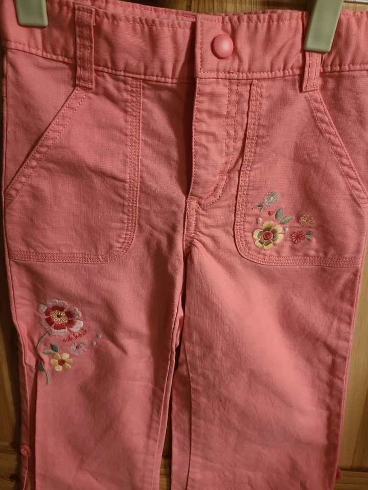 Oshkosh Genuine Kids Pink Floral Embroidered Floral Pants Girls 4T - EUC! - Image 2 of 4