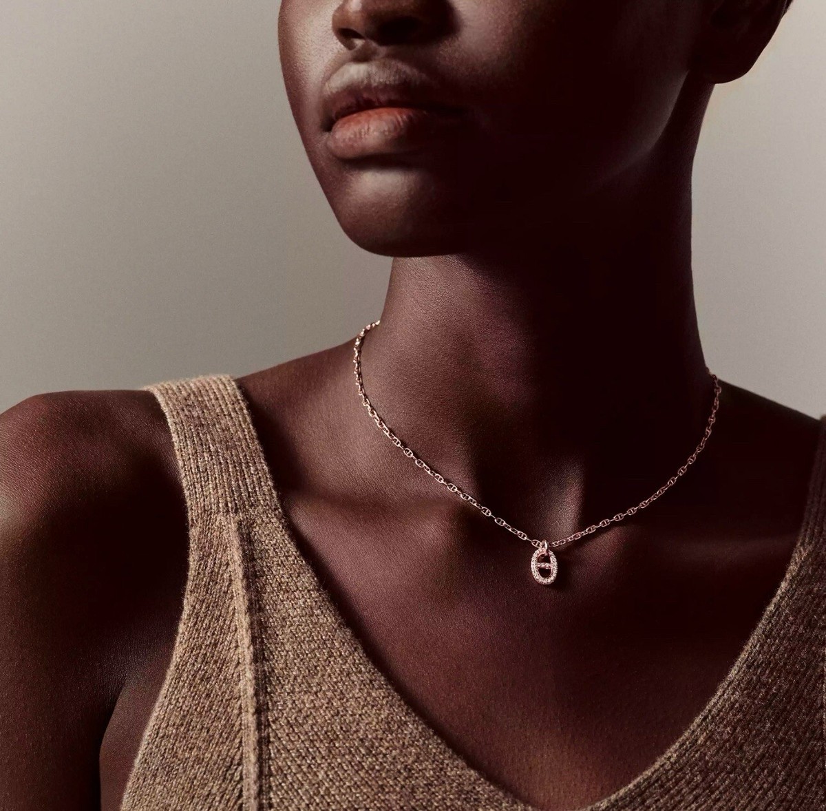 BNIB Hermes Necklace Pendentif Farandole Rose Gold 18K 400
