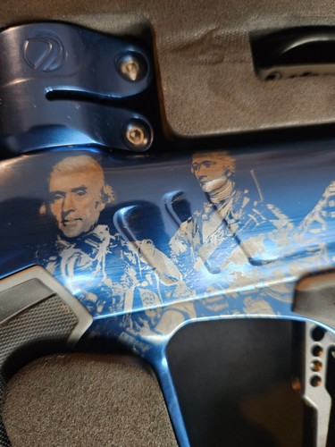 Dye DSR+ Plus Paintball Gun - Royal Blue + Founding Father laser engraved - Picture 4 of 12