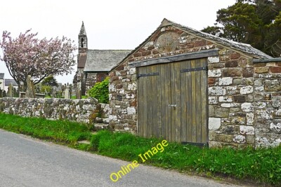 Foto 6x4 Das Leichenwagenhaus, Bowness auf Solway Kirchhof Bowness-on-Solwa c2014