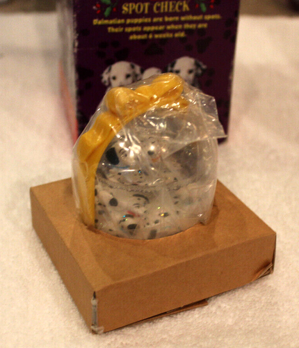 2 GLOBOS DE COLECCIÓN DISNEY 101 DÁLMATAS CÚPULAS DE NIEVE CAJAS ORIGINALES - McDONALDS 1996 - Imagen 4 de 7