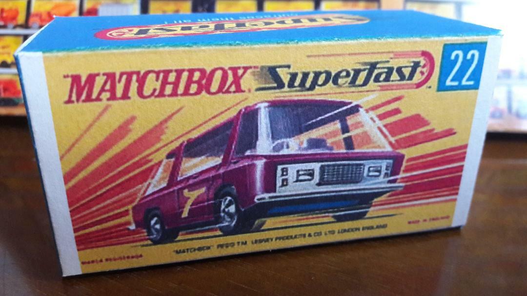 Matchbox Nr. 22 Freeman Inter-City Commuter Box Matt 280g DruckVerarb. gut