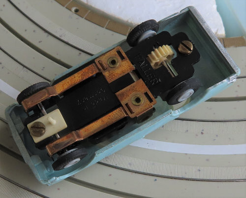 Faller 4001 -- seltene Komplettpackung mit Mercedes 220 und P1 Motor #DEZ1929 - Bild 6 von 7