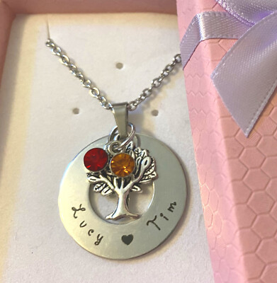 Engraved names Mum Nan Gran family tree necklace choose