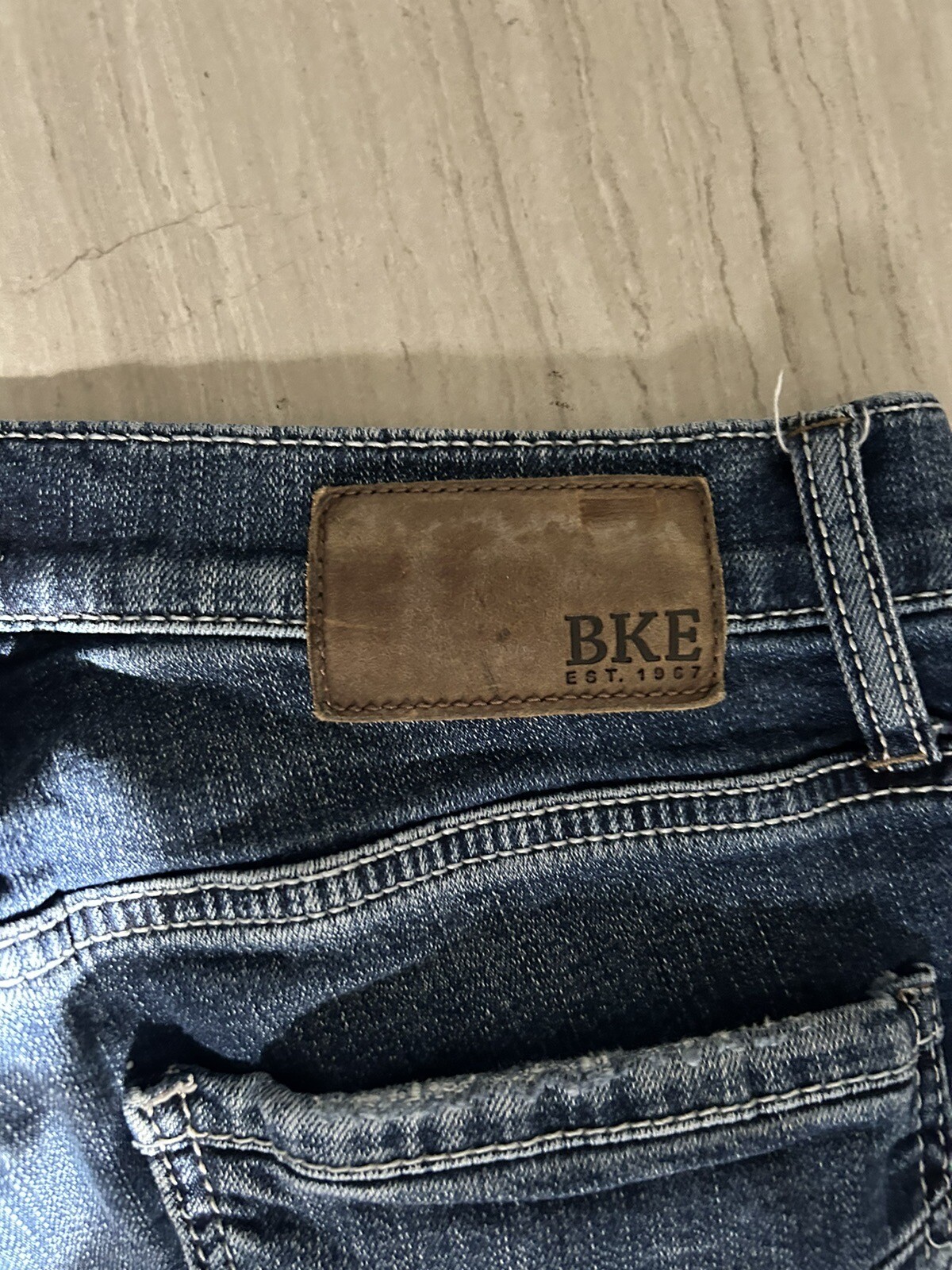 BKE Buckle Jake Jeans Men Size 32X34 Blue Denim Boot Leg Medium Wash