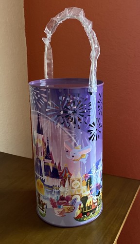 Disney Parks Joey Chou Cinderella Schloss Blech beleuchtet Tischlaterne neu mit Etikett - Bild 1 von 2