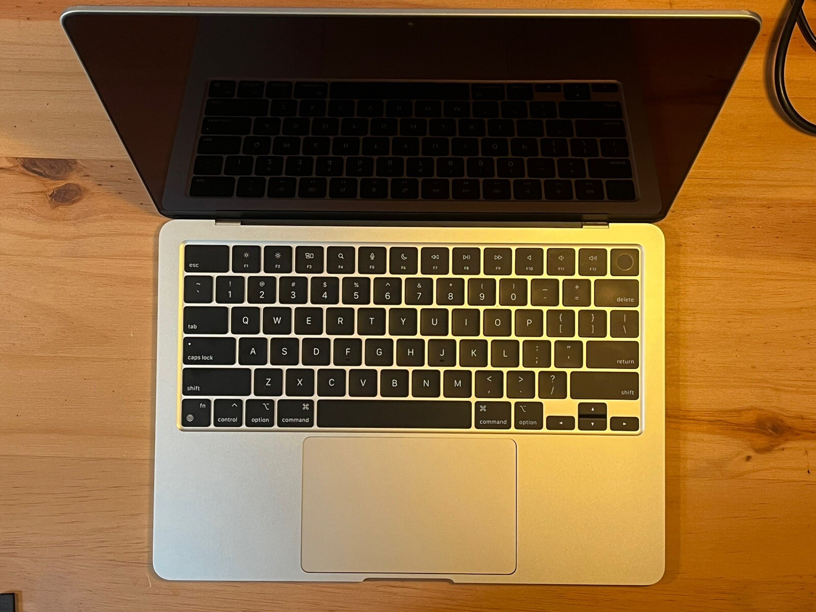 Apple Macbook Air 2022 13" M2 A2681 UNKNOWN SPEC NO POWER For Parts (READ) G3D