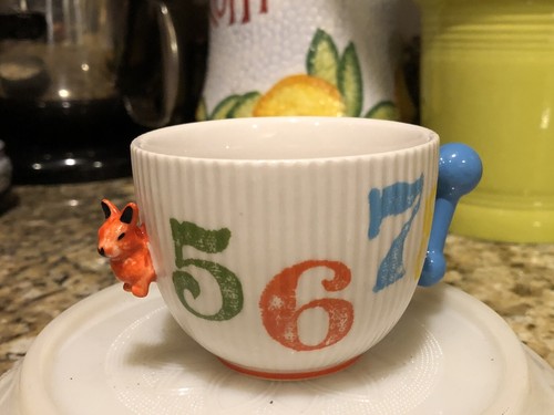 Taza para niños pequeños ANTROPOLOGIE (¿cumpleaños?) Con conejo - Imagen 2 de 2