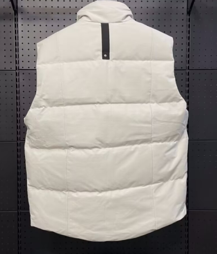 Moose Knuckles Riveted Down Cotton Jacket Vest Men Women new - Picture 9 of 16