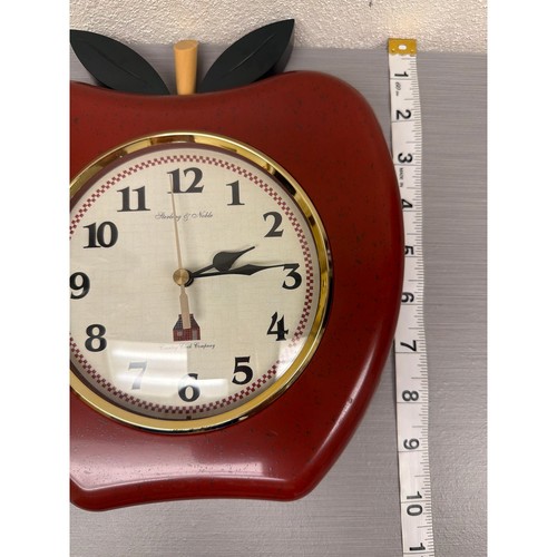 Sterling & Noble Country Clock Company Red Apple Clock Farmhouse Country - Foto 6 di 7