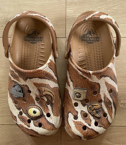 Unisex Crocs Jurassic World Park Dinosaurs With Charms Size J 6 Teens / Adults 5 - Picture 2 of 13