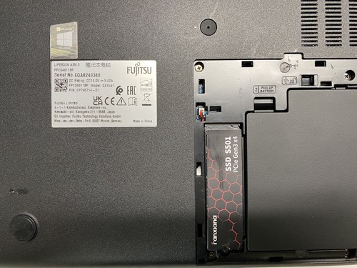 Fujitsu Lifebook A3510-15,6" FHD-i5-1035G1-8GB RAM-NEU 256GB M.2- NEU AKKU-WIN11 - Bild 7 von 13