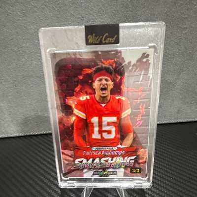 Wild Card Patrick Mahomes Chiefs NFL Football Smashing JSMRD2-PM 3/3