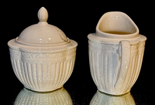 Mikasa Italian Countryside..Creamer 4.375”..& Sugar Bowl / Lid..4.625”..As A Set - Picture 3 of 12