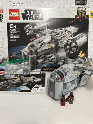 LEGO Star Wars Mandalorian: The Razor Crest (75292) (Missing Two