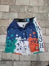 Lacrosse unlimited boys Youth XLarge Irish Shamrock Shorts