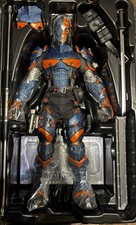Hot Toys VGM30 Deathstroke Batman Arkham Origins 1 6th Scale Figure
