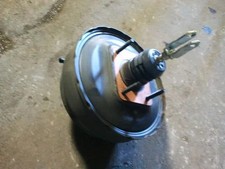 Nissan Primera 2.0 SLX P10 Bremskraftverstärker 85201225