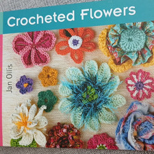 Twenty to Make Crocheted Flowers Jan Ollis ISBN 9781844487066