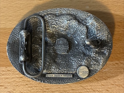 DE COLECCIÓN 1989 SMITH & WESSON PISTOLA/ARMA DE FUEGO HEBILLA DE CINTURÓN B300 “Plata” - Imagen 7 de 12