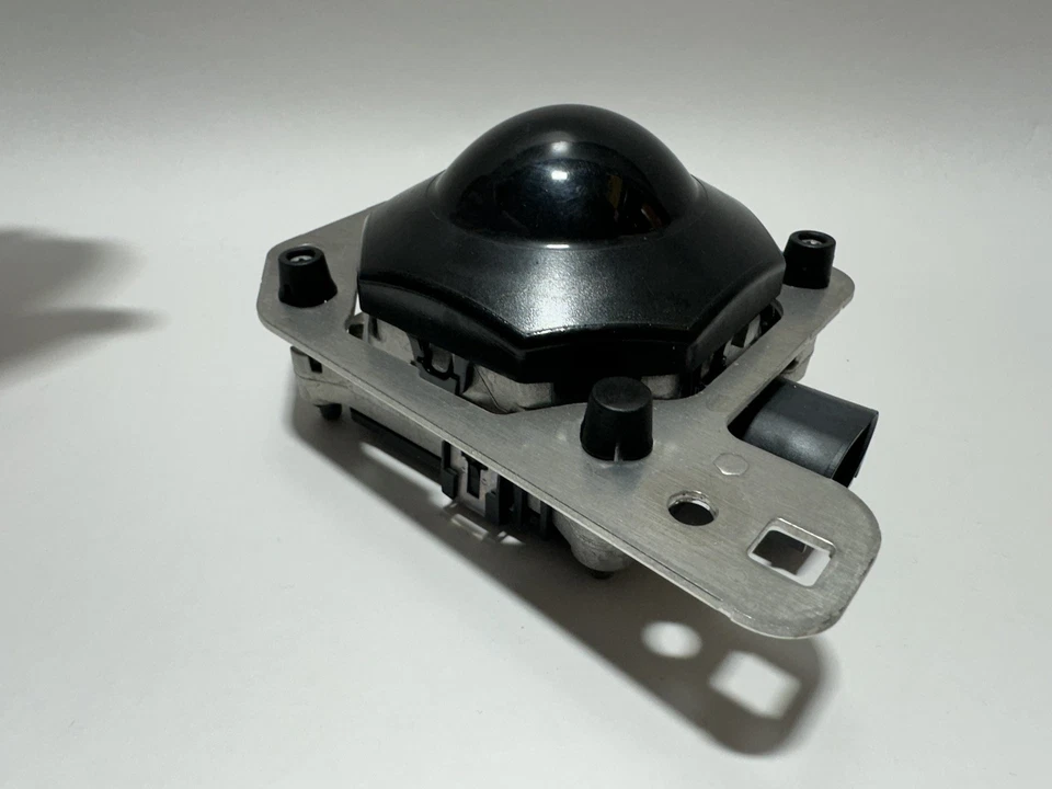 2021-2025 AUDI Q5/SQ5 FRONT LEFT DRIVER SIDE DISTANCE RADAR SENSOR 80A 907 541 G - Image 2 of 4