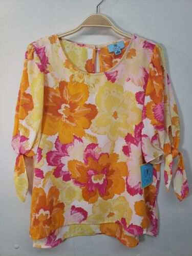 NWT CeCe Floral Print Top Size M 3/4 -Tie Sleeve Crew Neck Blouse