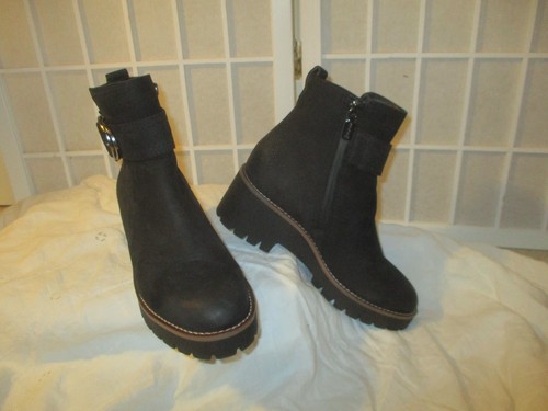 Blondo "Dagger" waterproof nubuck leather ankle boots - Picture 13 of 16