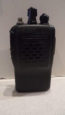 VX Standard VX-210AU UHF 450-490 MHz 16CH Two Way Radio