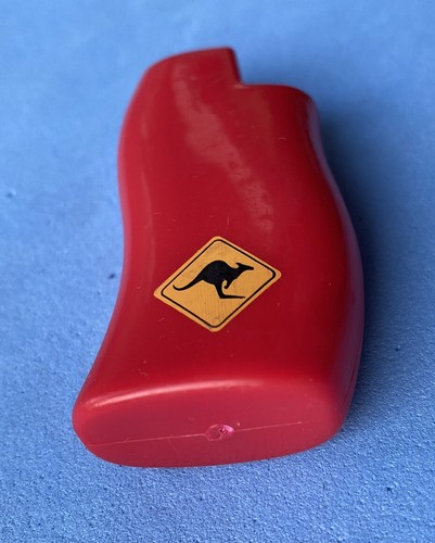 Winfield Resin Lighter / Collector Steel Lighter Case-Holder / Red - Picture 3 of 4