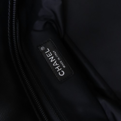 CHANEL Quilted CC SHW Biarritz Large Tote Bag Coated Canvas Black - Picture 7 of 18