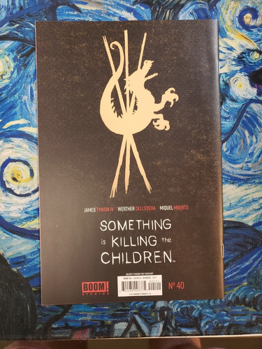 SOMETHING IS KILLING THE CHILDREN #40- SECRET THANK YOU DE IULIUS BW VARIANT - Picture 2 of 2