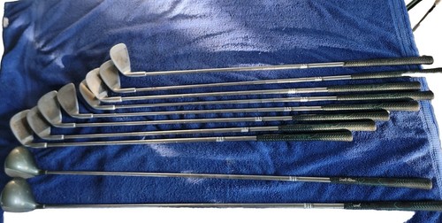 Vintage Arnold Palmer Charger Plus RH Golf Set 1+3Woods,1-PW,7-Irons, Putter/bag
