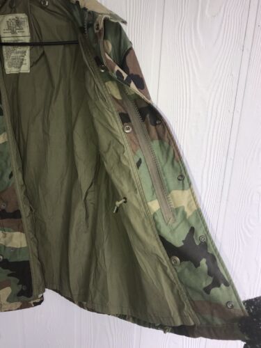 CHAQUETA DE CAMPO, CAMUFLAJE M-65 WOODLAND, GI EXCEDENTE, S/R, BUEN ASPECTO, ¡EDICIÓN 1989! - Imagen 18 de 22